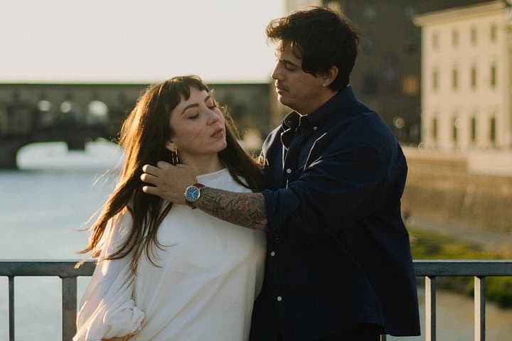 Book a romantic photoshoot in Florence — photo 1 of 13