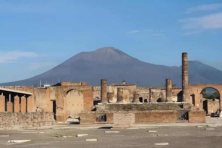 Pompeii and Herculaneum Archaeological Tour from Naples — photo 1 of 9