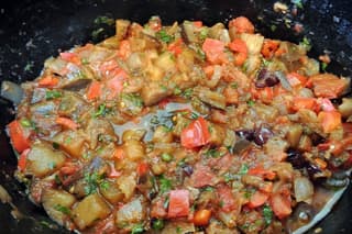 Mani in Pasta in Palermo Discover Caponata