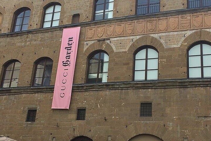 Elegance in Florence A Fashion Lovers Escape — photo 1 of 10