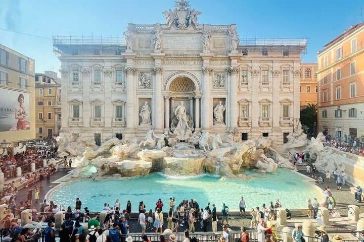 Trevi Fountain Special Inner Access with Priority and Audio Guide — photo 1 of 9