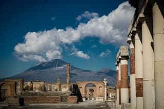 POMPEII DAY TOUR - from Naples (private van)