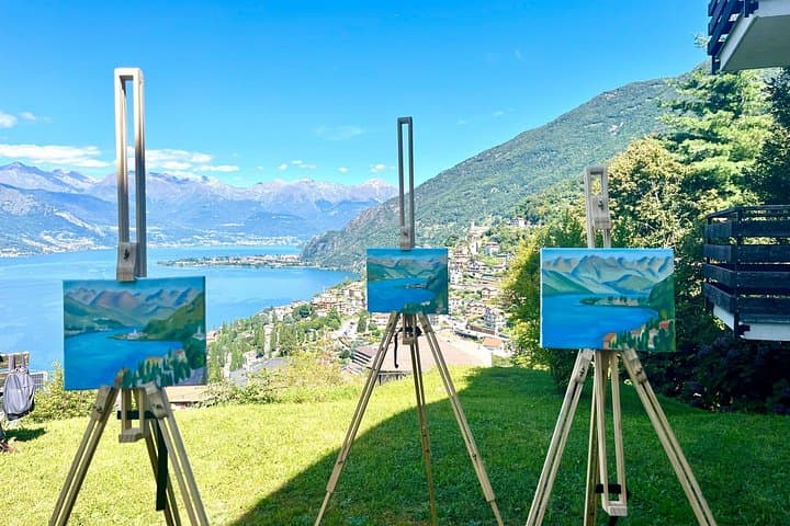 Painting in Plein Air at Lake Como, Bellano — photo 1 of 7
