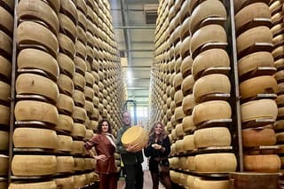 BALSAMIC+PARMIGIANO+FERRARI - Private Day Tour From Bologna