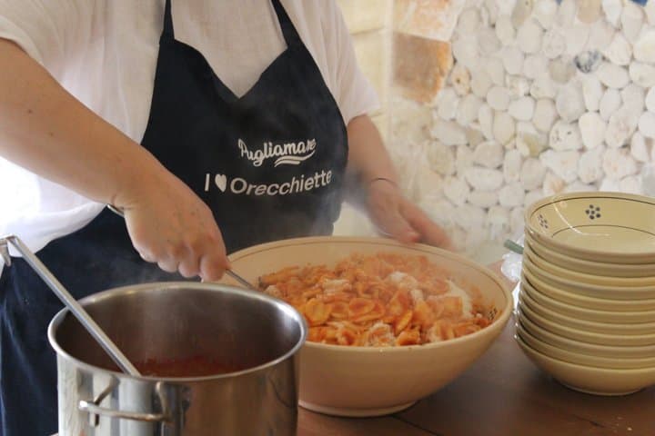 Monopoli Pasta Making Cooking Class with Drink — photo 1 of 12