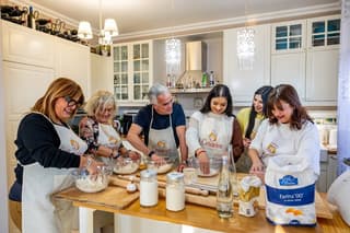 La Spezia: Pasta & Tiramisu Class in a Local Home by Cesarine