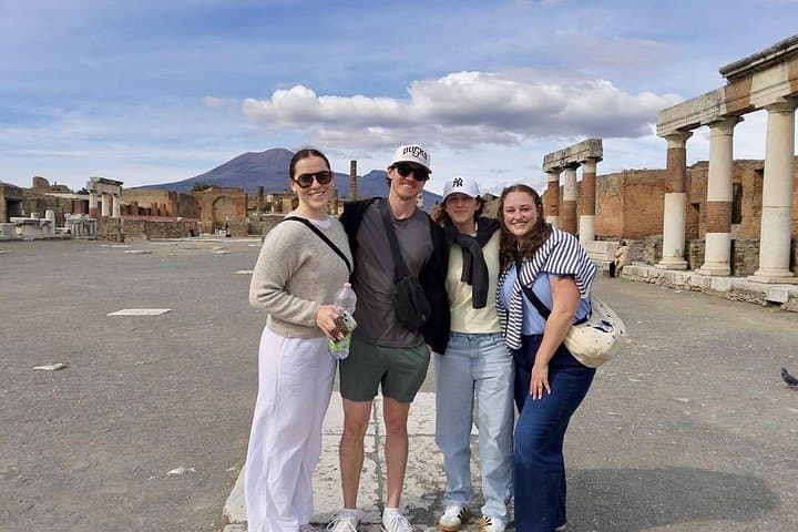 Half Day Herculaneum and Pompeii Tour from Positano — photo 1 of 9