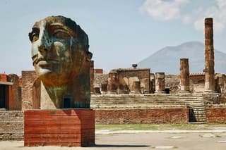 Pompeii Excavations and Mount Vesuvius Tour from Naples Port