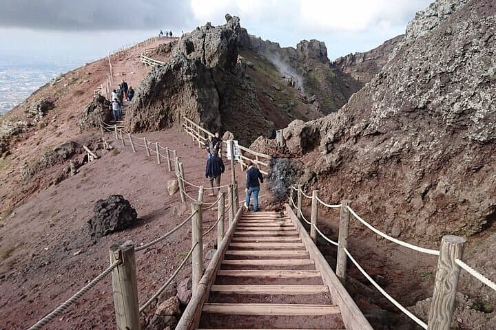 Vesuvius : Skip-the-line tickets with round trip transport — photo 1 of 6
