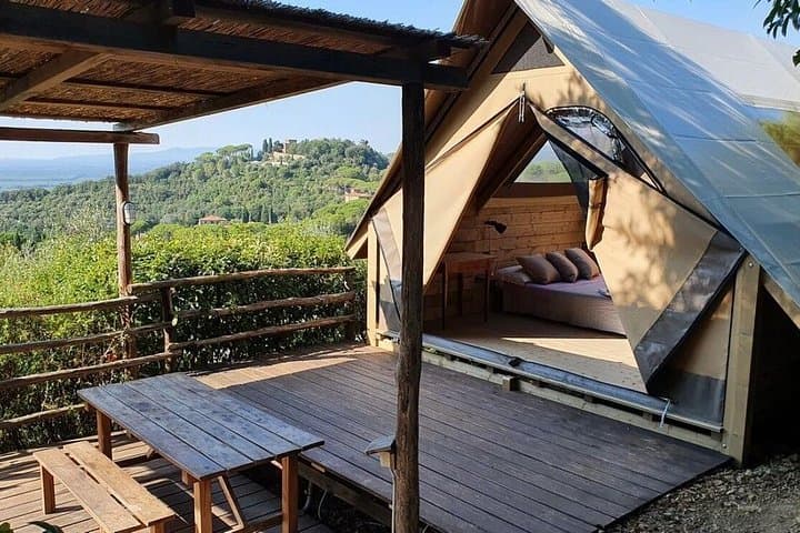 Glamping In The Beautiful Tuscan Countryside — photo 1 of 8