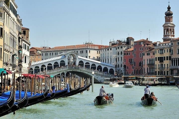 A Day in Venice Private Tour with Doge’s Palace and Gondola — photo 1 of 50