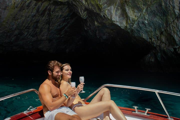 3-Hour Private Boat Tour of Capri Island with Local Skipper — photo 1 of 20