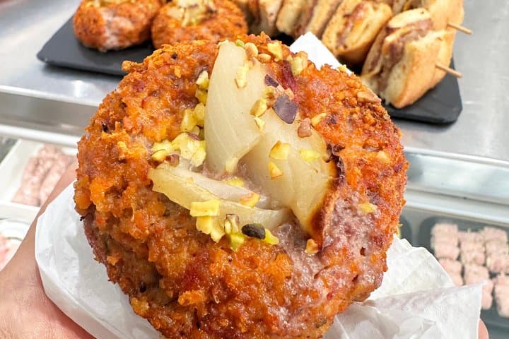 Pisa Street Food Tour and City Highlights Walking Tour — photo 1 of 8