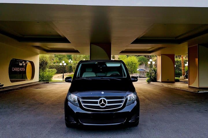 Private Transfer With Driver Rome — photo 1 of 7