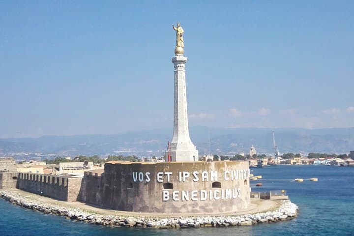Private Accessible 6 Hour Tour to Sicily in Taormina and Messina — photo 1 of 21