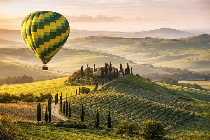 Private Hot Air Balloon to Pienza, Montalcino and Val D'orcia — photo 1 of 25