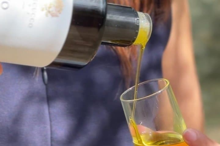 Tuscan Olive Oil Experience at a Family Mill — photo 1 of 7