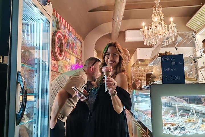 Food Tasting Walking Tour in Trastevere - Rome (SHARED) — photo 1 of 14