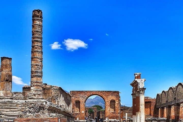 Pompeii Half Day Guided Tour from Sorrento — photo 1 of 5