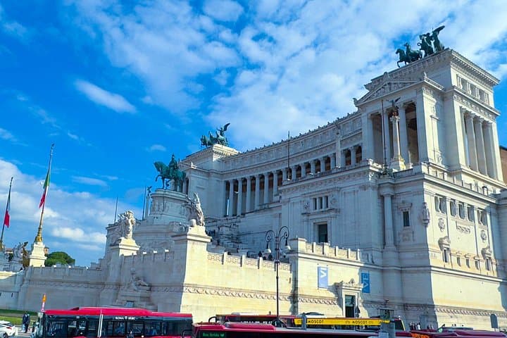 Rome Legendary Eternal Squares and Secrets of the Eternal City — photo 1 of 46