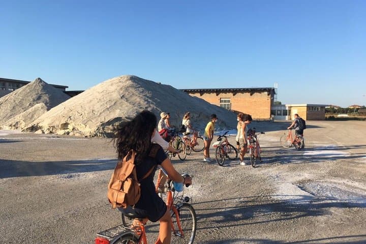 Explore the Cervia Salt Pans on Foot or by Bike — photo 1 of 20