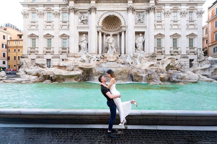 Rome: Trevi Fountain Photoshoot, Private & Early Morning — photo 1 of 48