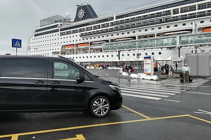 Private Transfer from Venice to Ravenna/Ravenna Cruise Terminal — photo 1 of 8