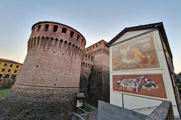 Rocca di Riolo Terme Medieval Fortress Experience — photo 1 of 20