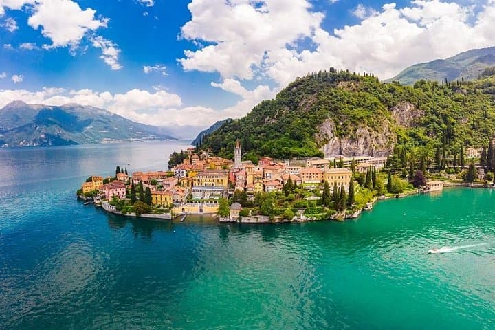 Milan Discover the Charm of Lake Como — photo 1 of 8