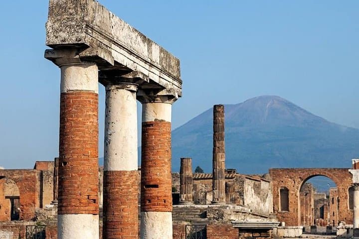 Private Transfer From Naples to Ravello/Sorrento stop at Pompeii — photo 1 of 13