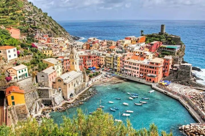 Cinque Terre Boat Tour from Monterosso — photo 1 of 11