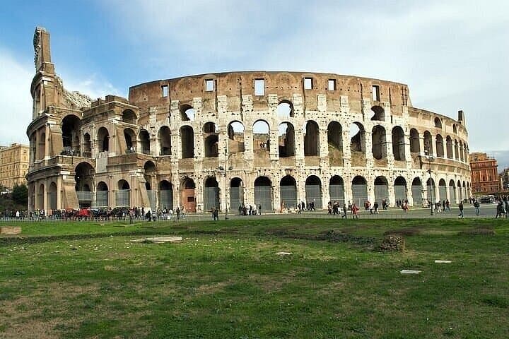 Colosseum Roman Forum and Palatine Hill Audio Guide. — photo 1 of 24
