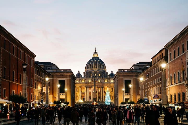 Rome Night Tour by Golf Cart: Private & Small Group Experience — photo 1 of 6