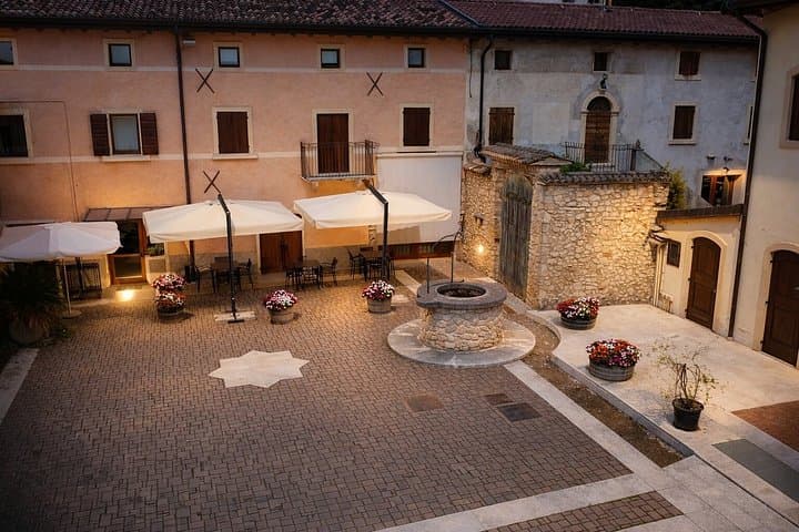 Organic Wine Tasting in Valpolicella Classica — photo 1 of 15