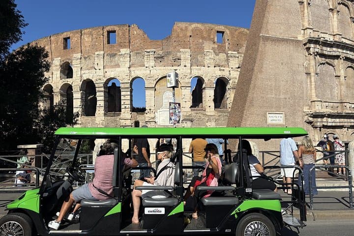 Rome Golf Cart Expedition Explore Iconic Sights in 2.5 Hours — photo 1 of 4