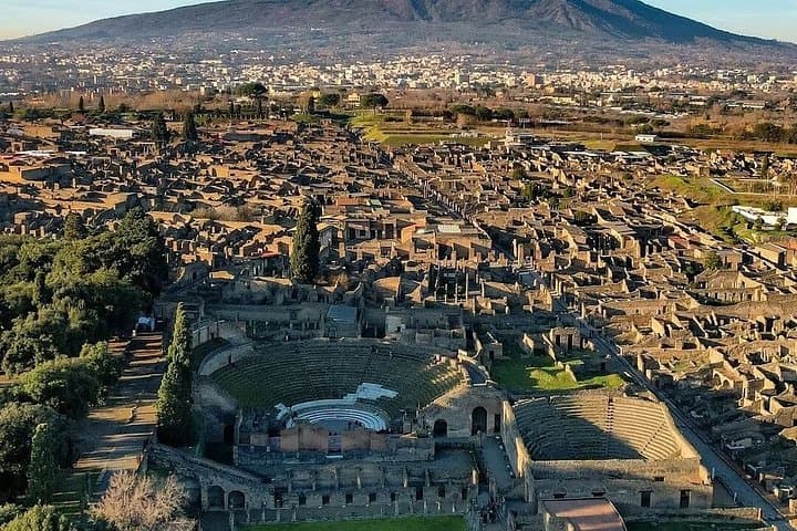 Pompeii Archeological Tour with Skip the Line service — photo 1 of 3