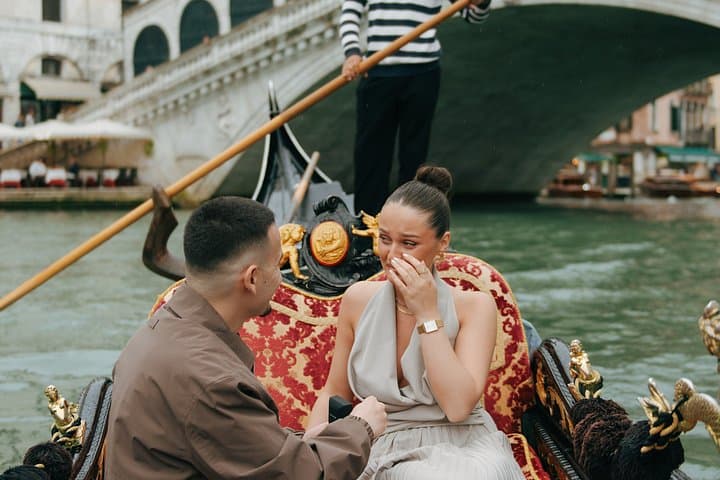 Venice Proposal Photoshoot & Videos — photo 1 of 38