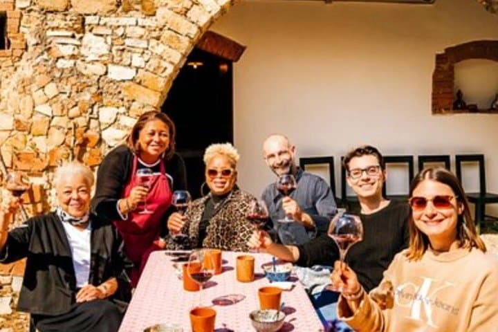 Small-Group Tuscan Cooking Class with Wine & Lunch from Siena — photo 1 of 14