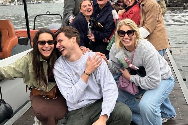 4-hour shared boat tour with landing in Bellagio and Varenna — photo 1 of 12