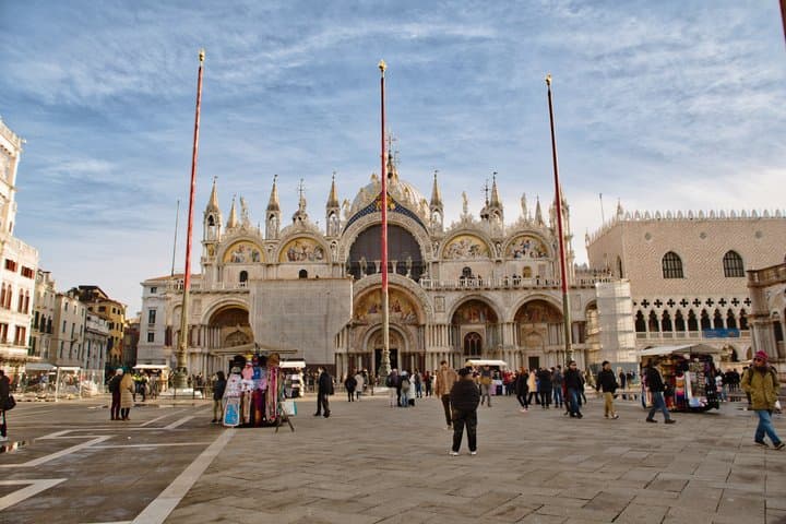 Venice: Saint Mark's Basilica Guided Tour Pre-Reserved Entrance — photo 1 of 9
