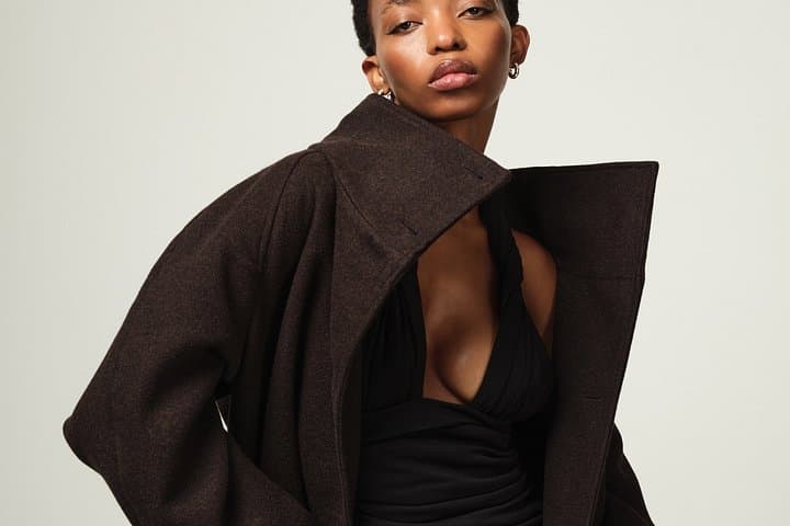 Photo shoot Milan - Pro photographer in Studio — photo 1 of 12