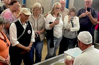 Mozzarella Making Show with Tasting in Bari