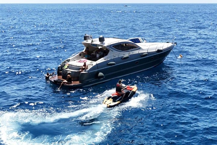 Yacht G50 Wonder Private Excursion — photo 1 of 47