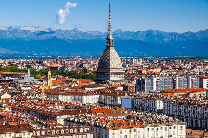 Hello Turin: Private 2-Hour Intro City Walk with Local Guide — photo 1 of 16