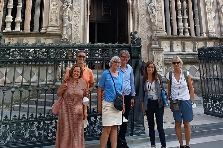 Private tour of Upper Town between history, traditions and wonders — photo 1 of 44