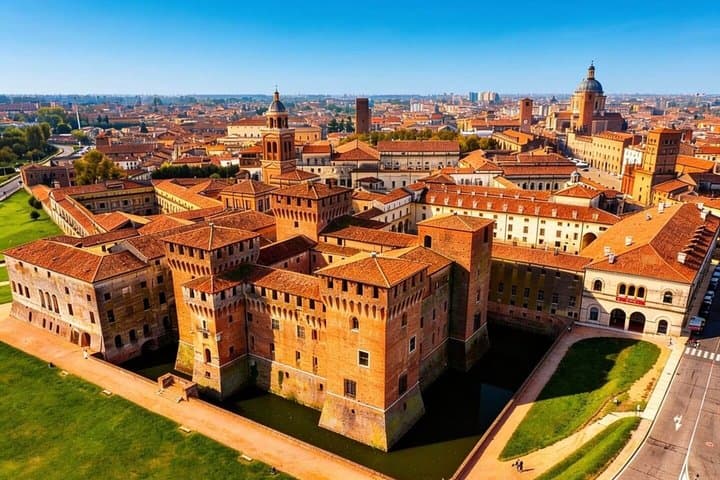 Hello Mantua: Private 2-Hour Intro City Walk with Local Guide — photo 1 of 12