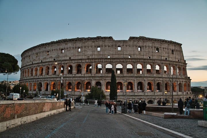 Express Only Colosseum Regular Tour — photo 1 of 9