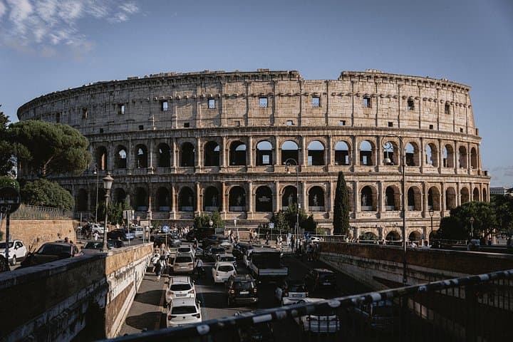 Rome Walking Tour : Colosseum, Trevi Fountain, Pantheon & Navona — photo 1 of 17