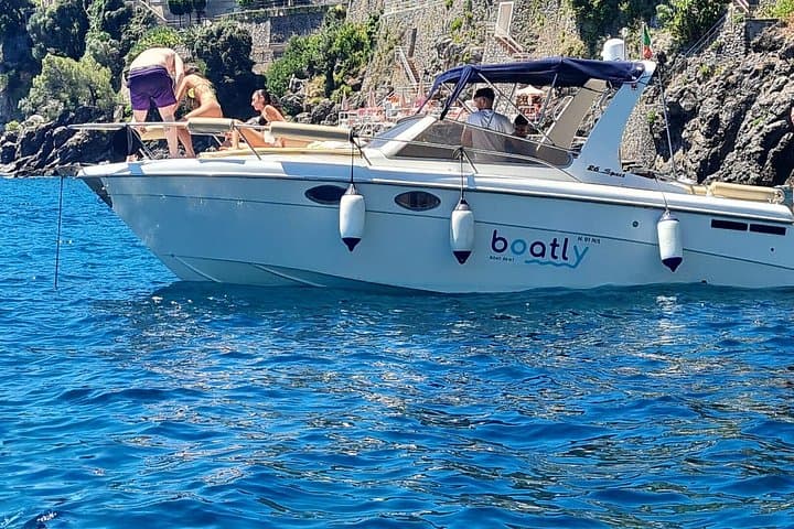 Private Boat Tour of the Amalfi Coast — photo 1 of 10