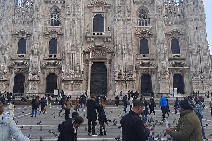 Milan Highlights Private Walking Tour — photo 1 of 15